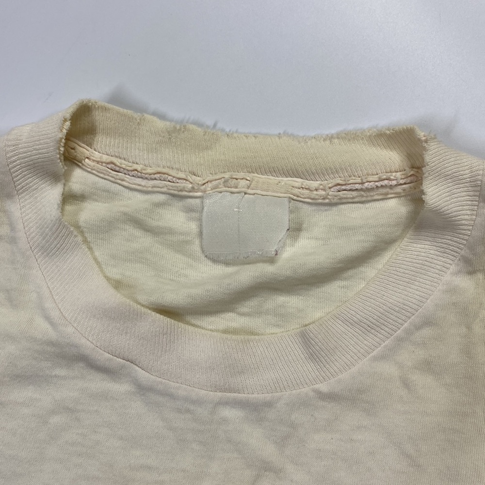 Vintage Guess 1989 Down Under Koala Australia Off White Tshirt XL - Picture 9 of 9